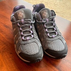 Women’s NWOT Columbia Redmond Hiking Shoes